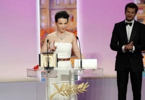 binoche_palme_cannes:: binoche_palme_cannes