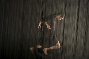 Aurélien Bory / Kaori Ito&nbsp;-&nbsp;Plexus&nbsp;- Théâtre des Abbesses