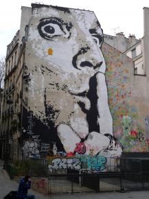 Roswitha Guillemin - Photographe street art_carnets urbains et mail art