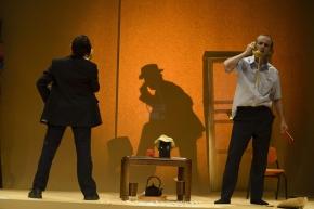 The_Bee_©_Maxim_Reider