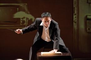 The_Bee_©_Masahiko_Yakou