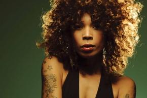 Artistik_Rezo_-_Les_concerts_doctobre_-_Flavia_Coelho