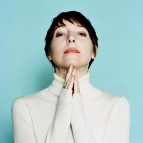 Jeanne_Cherhal-_Festival_Touche_Franaise_-_Theatre_du_Rond-Point