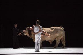 1-Repetition-generale-Moses-und-Aron--c---Bernd-Uhlig---Opera-national-de-Paris-18--800 copie