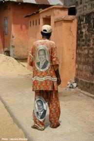 Pagne de campagne-geopolitique dun tissu mondial - a la Maison de l-Afrique