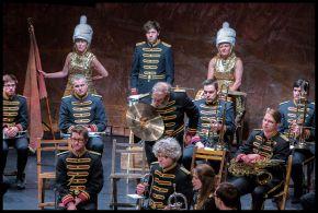 En avant marche 05philedeprez