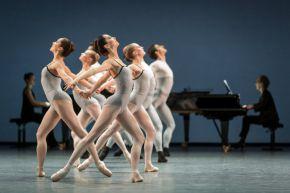 peck Sebastien Mathe   Opera national de Paris-2015-16-CREASES-018-800 copie