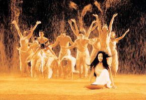 Cloud-Gate-3-photo-YU-Hui-hung