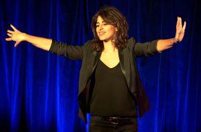 Sarah Doraghi - Je Change de File 2 cyrus atory