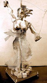 2 Marianne géante Rue libre