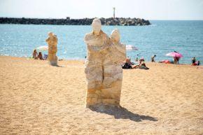 ANGLET andrea-mastrovito-exit-light-1-1200x800