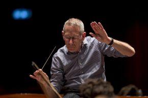 1200       chef-orchestre-arie-van-beek001 84