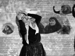 by qazal sedaqat larijani