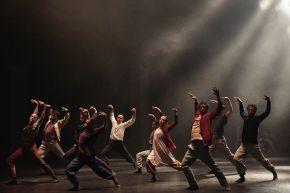 Hofesh Shechter  Christophe Raynaud de Lage 6 copie