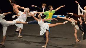 Lyon by Michel Cavalca