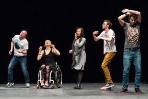 fc-the-show-must-go-on-noodling-5 620