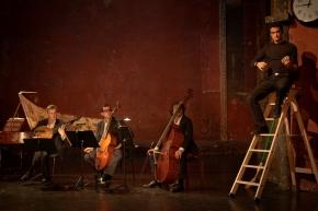 Une « Mécanique générale » pleine de surprise au Carreau du Temple