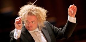 Deneve_Stephane_2013a_PC_Drew_Farrell_72_610_300_c1_center_center_0_-0_1