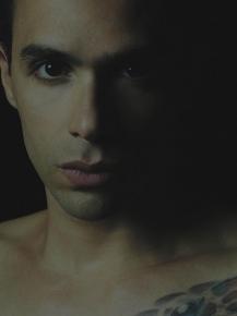 Nosfell en concert au Trianon