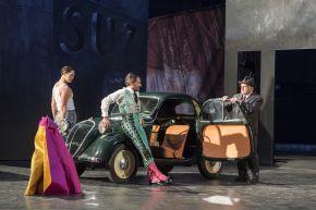 Un Pourceaugnac explosif aux Bouffes du Nord