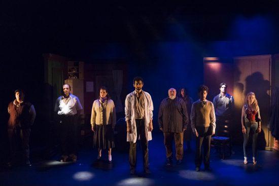 “Les Crapauds fous”, une plongée folle dans l’Histoire