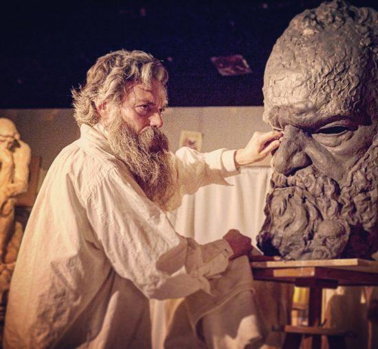 Dans la peau du Penseur de Rodin