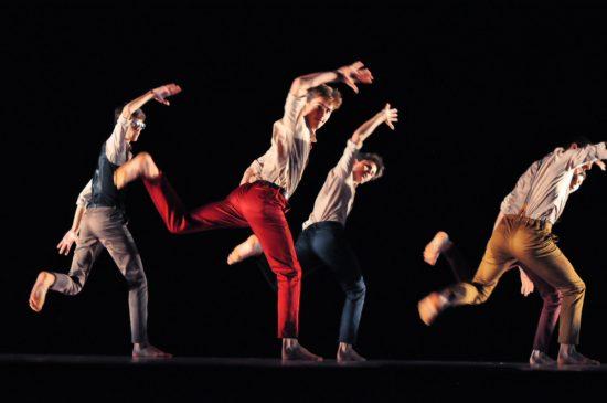 “D’Est en Ouest”, Grenade illumine le meilleur de la danse