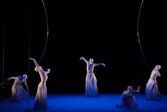 Sankai Juku : Un « Arc » aux Champs-Elysées