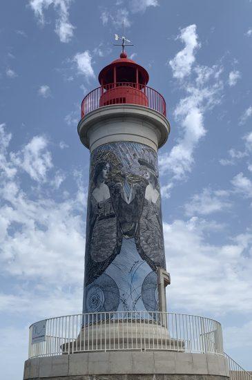 Madame investit le phare de Saint-Tropez !