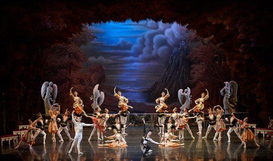 Save the date ! L’Universal Ballet vous donne rendez-vous à Paris pour un Lac des cygnes flamboyant