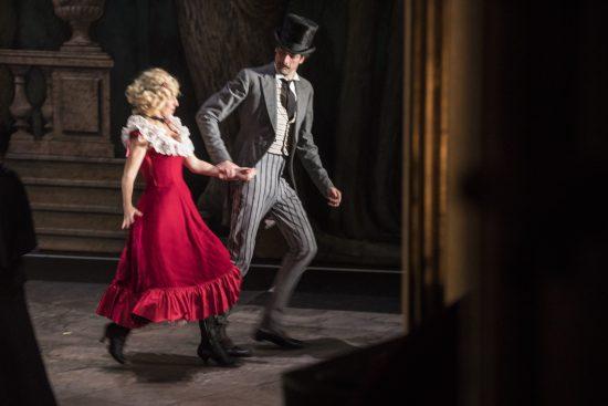 La Dame de chez Maxim et Les Beaux : le couple dans tous ses éclats au Théâtre de la Porte Saint-Martin