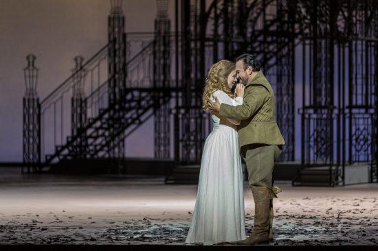 Les Puritains sur une vague d’émotion à Bastille