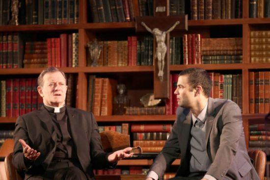 Transmission : un affrontement magistral au cœur de l’Église