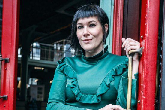 Stéphanie Pécourt : “Nous constituons des passerelles pour des paroles d’artistes”