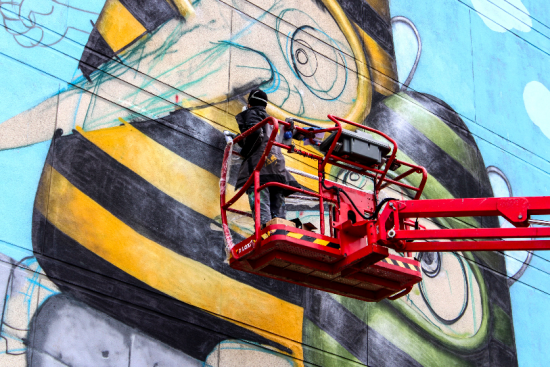 Prix d’art urbain Pébéo : à la rencontre de Ador