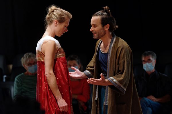 Racine en format XXL au Pavillon Villette