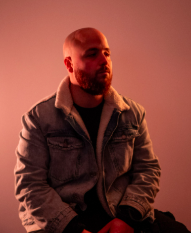 L’artiste pop Marvin Marchand vient de dévoiler son premier clip “T’emmener danser”