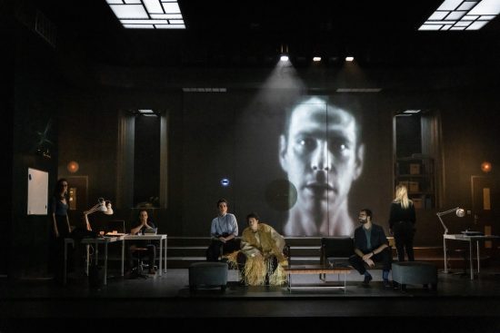 “Roman(s) national” ou la V° République hantée par ses fantômes