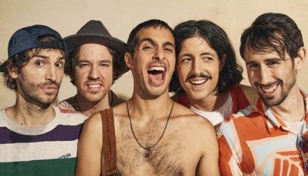 Clay & Friends présente leur dernier album “Aguá” sur la scène du Pop-Up du Label le 14 mars