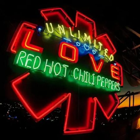 Les Red Hot Chili Peppers reviennent avec leur 12e album “Unlimited Love”