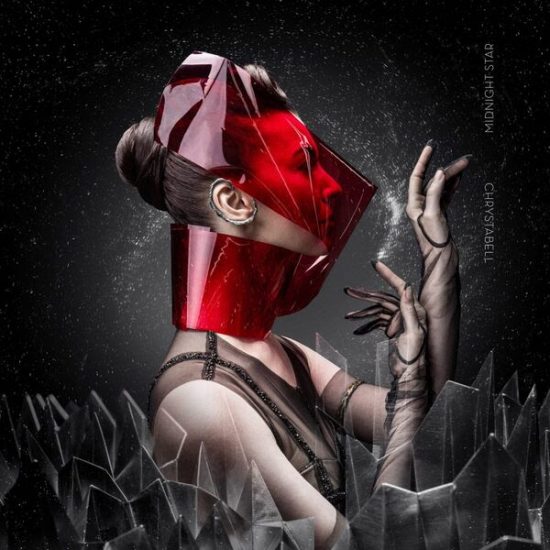 Chrystabell sort “Midnight star”, son nouvel album