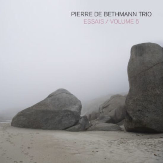 Pierre DE BETHMANN Trio en concert au Sunset-Sunside pour leur nouvel album “Essais / Volume 5”
