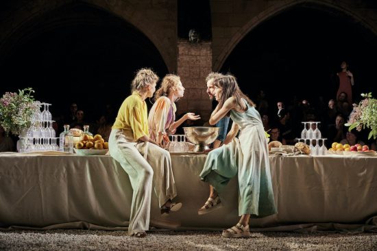 “Écrire sa vie” : Pauline Bayle célèbre Virginia Woolf au Festival d’Avignon