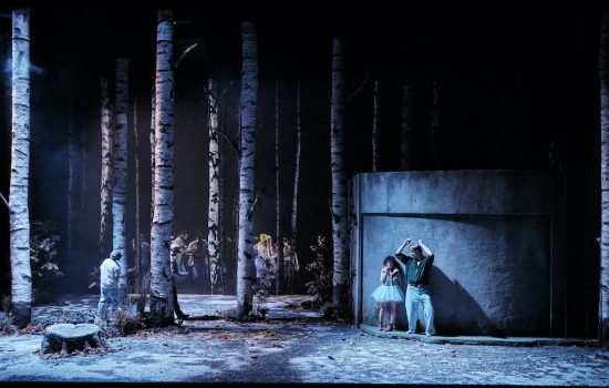 “Neige” : un rêve de théâtre à la Colline