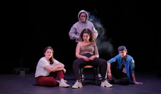 “VIRIL(E·S)” de Marie Mahé : “Je parle de ma génération telle que je la vois”