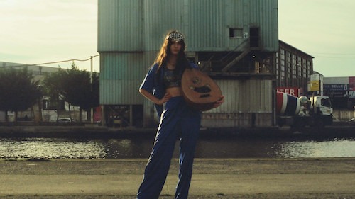 Melina_Vlachos_©Axel_Moon_8-scaled-uai-2560x1440