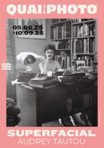 Audrey tautou-superfacial-affiche-expo-quai de la photo