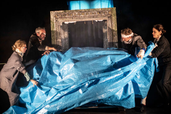 Avignon 2025 avec “Fusées”, l’embarquement immédiat