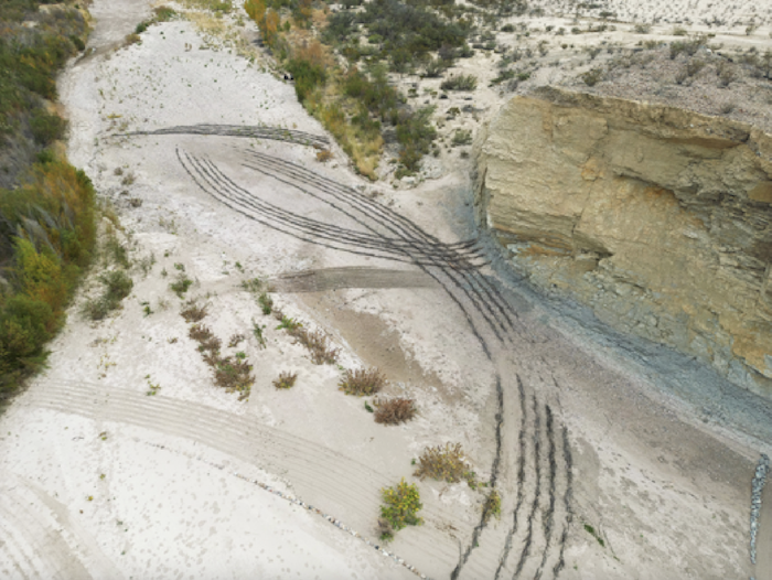 Installation Connections, Terlingua Creek, novembre 2024