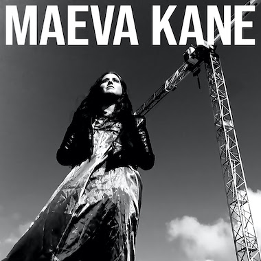 Maeva Kane dévoile son premier album éponyme sur la scène de La Boule Noire le 2 février !